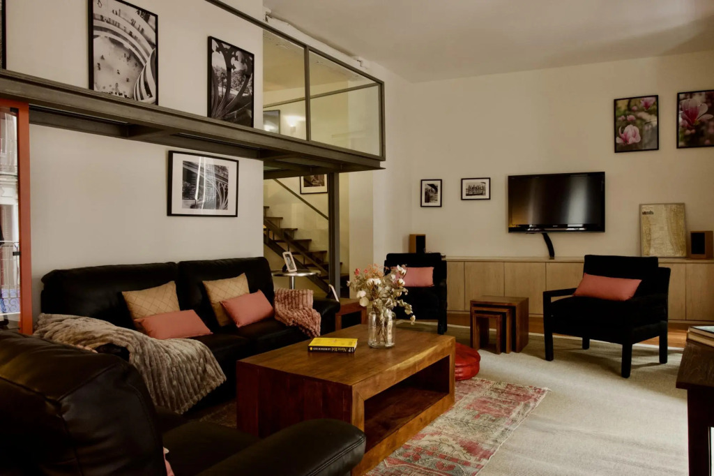 M (Nav9) Luxury Apartment-Madrid Downtown
