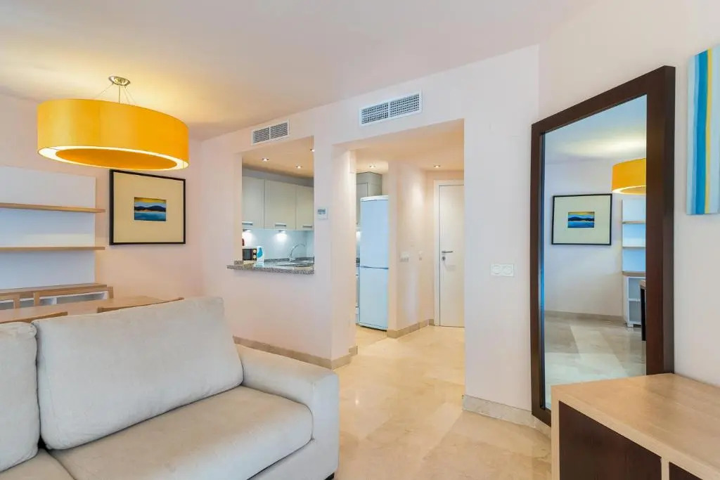 Precioso apartamento 1 dormitorio con vistas mar frontal