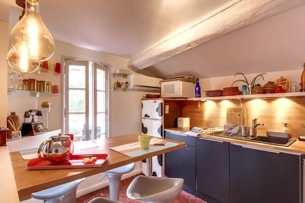 3 meynadier Apartment 1