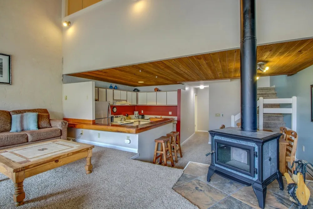 Snowcrest Condominiums