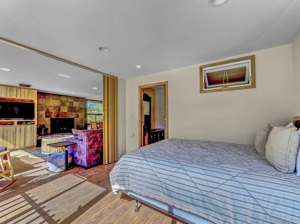 Sf411 Snowflake 3br 3ba 4 Bedroom Condo by RedAwning
