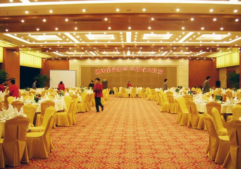 Shanghai Airlines Travel Hotel