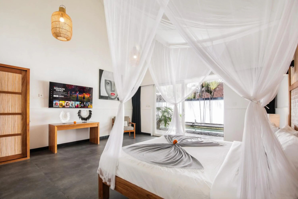 Villa Zebra Seminyak, 4BR private pool villa, Close to Potato Head
