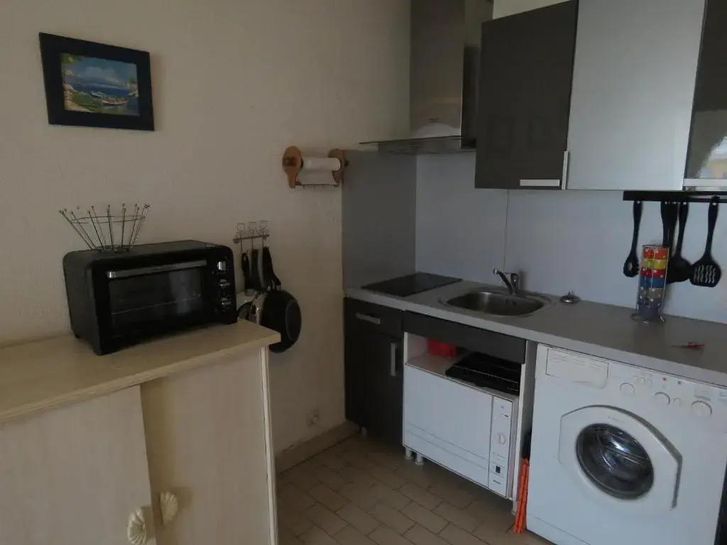 Appartement Sète, 1 pièce, 2 personnes - FR-1-472-135