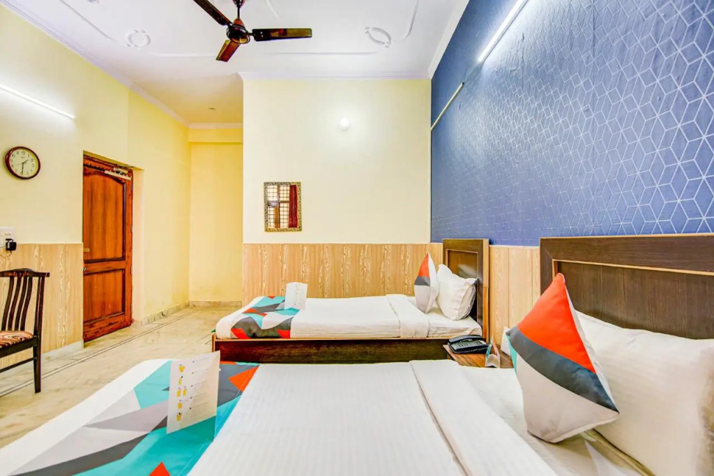 FabHotel The Everest 43