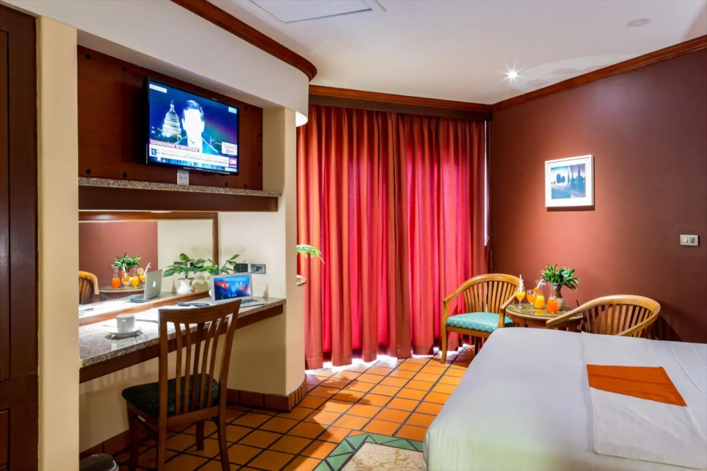 Pacific Club Resort