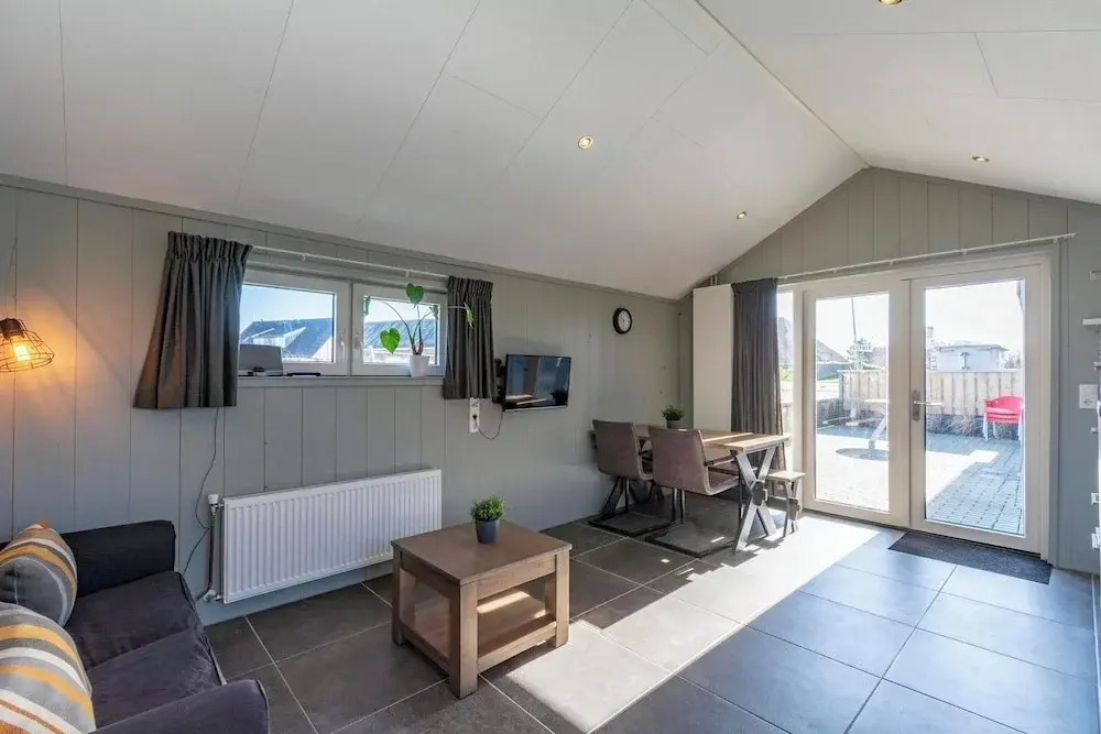 Beach House 't Koepeltje Near Dunes
