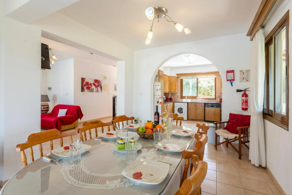 Villa Noni Large Private Pool AC WiFi