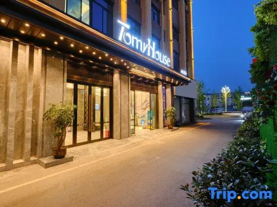 Tumai House Grand Hotel