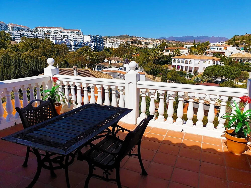 Villa Codona La Cala de Mijas with Heated Pool