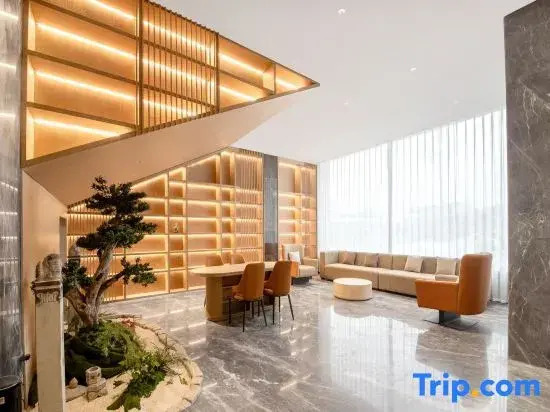 R ROYALSS HOTEL (Guanchang in Fuzhou)