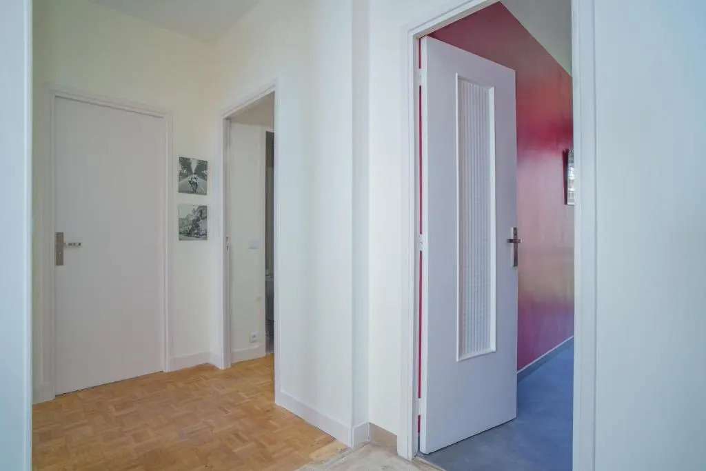 Superbe Appartement de 3 pièces rénové avec Vue Mer
