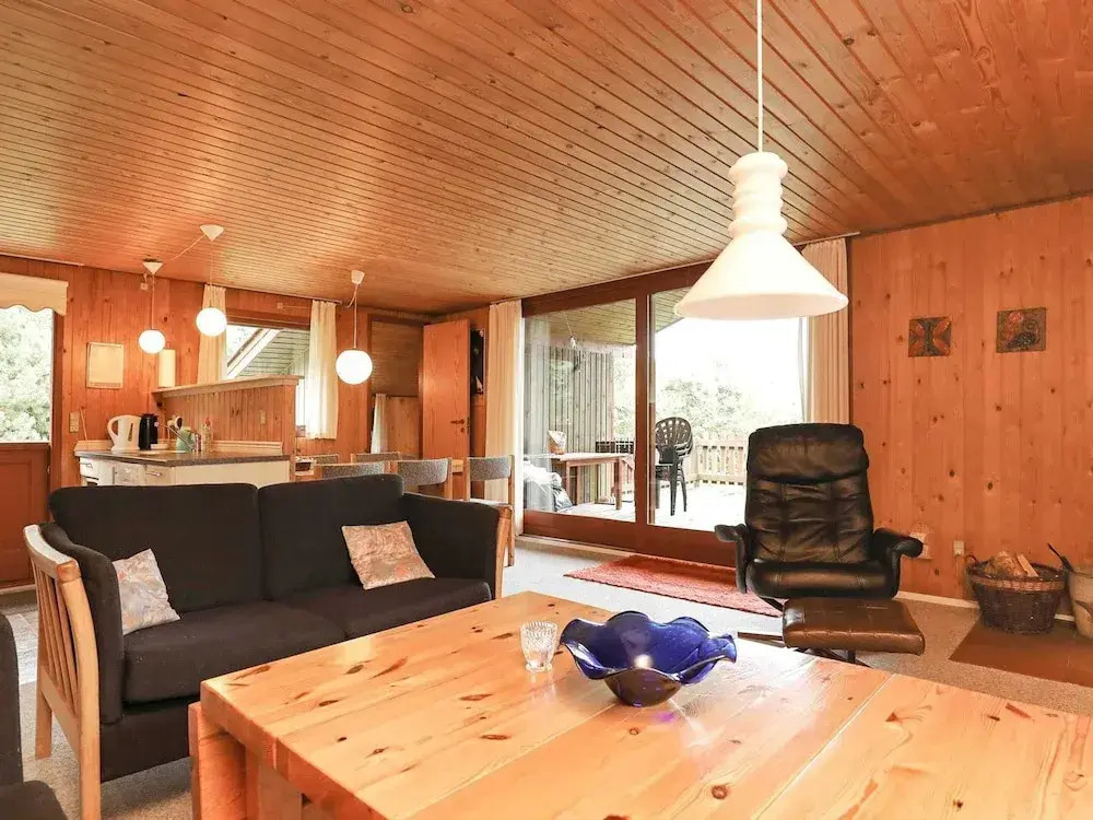 Spacious Holiday Home In Struer near Ocean