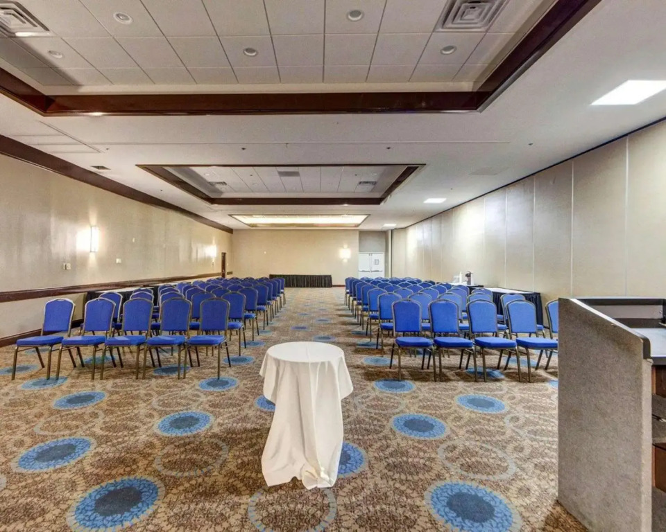 Comfort Inn and Suites Plano East