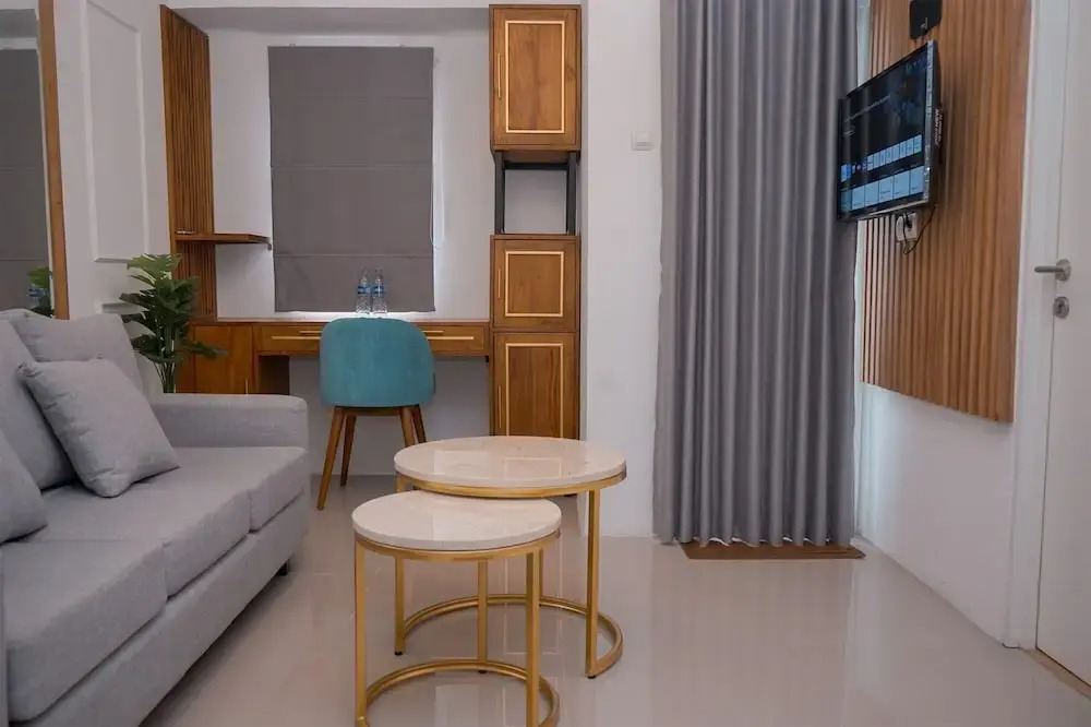 Luxurious 2BR at Urbantown Serpong Apartment