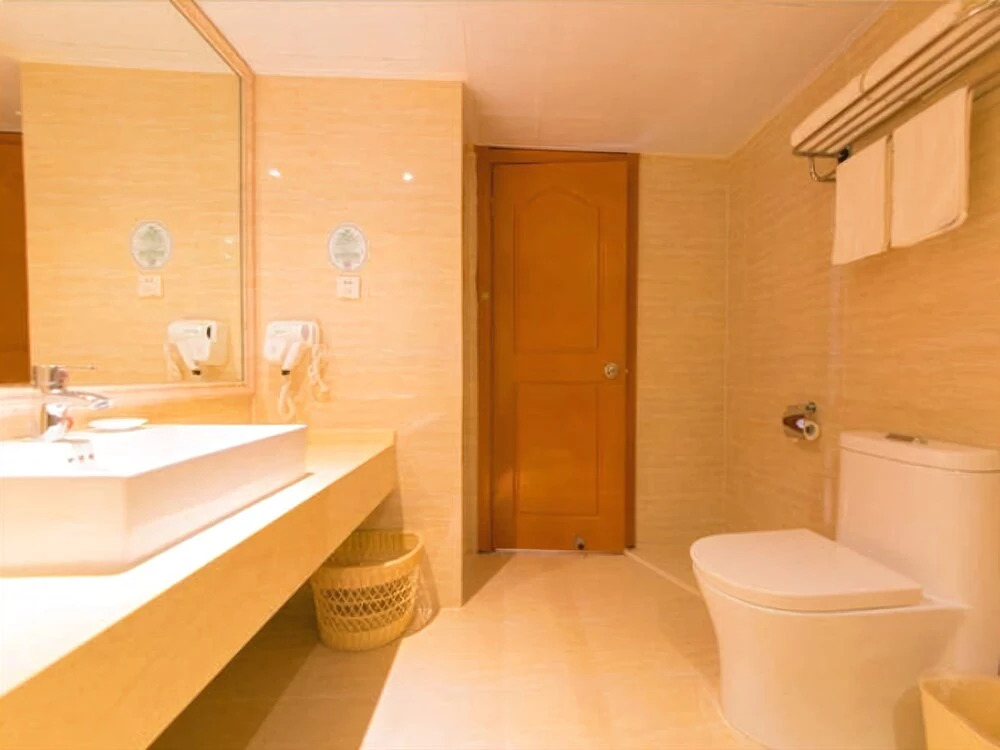 GreenTree Alliance Zhuhai Jidajiuzhou Port Hotel