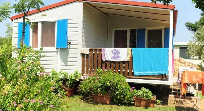 Camping Village Tavolara