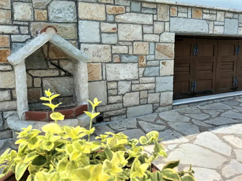 ZENIA Pelion garden house
