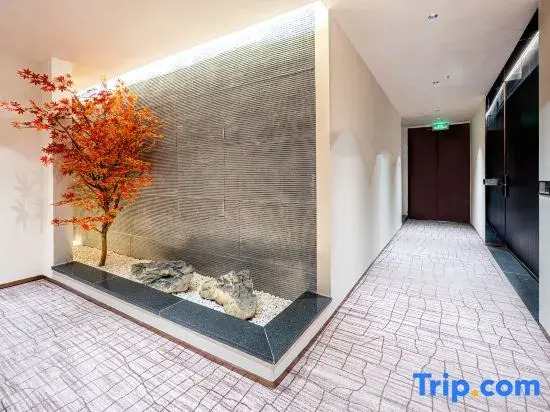 Ruyi Hotel (Chongqing West Station Baguocheng Branch)