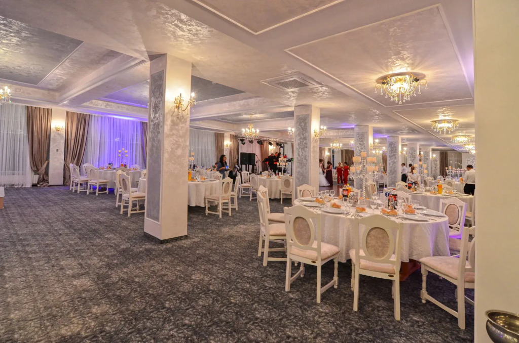 Hotel Queen Vera