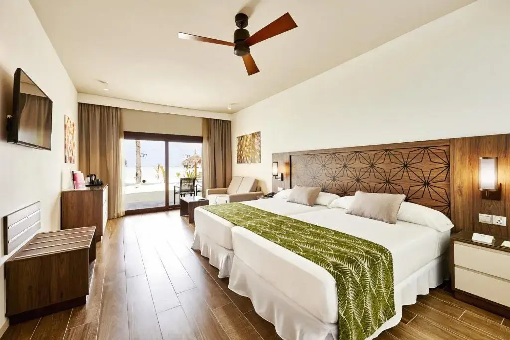 Riu Atoll-All Inclusive