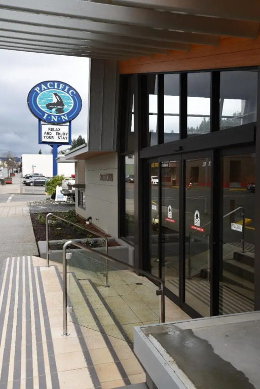 The Pacific Inn