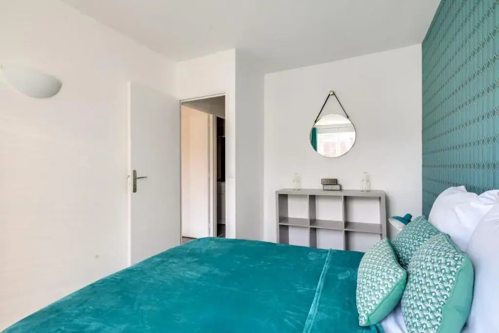 802 Suite Lovely, somptuous APT, Door of Paris