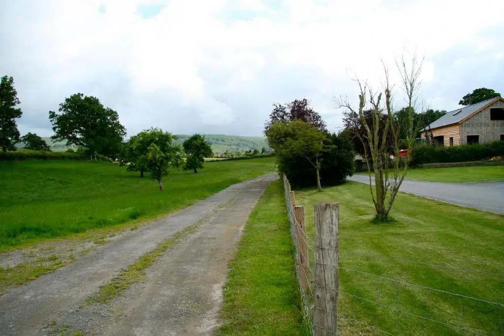 Pwllgwilym B & B