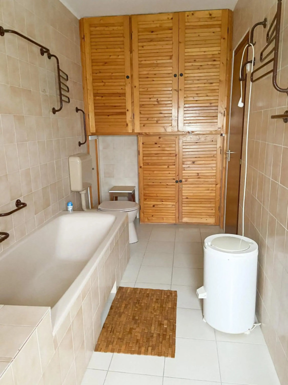 Piroska Apartment