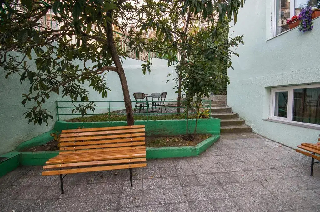 Hostel Vake Garden