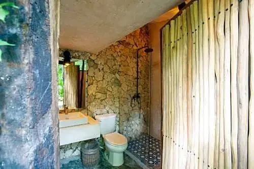 Mayur Tulum