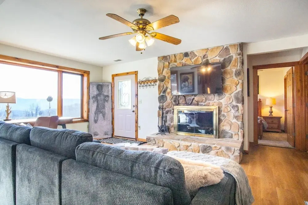 Skywalker Meadow 3 BR Home: True Retreat!