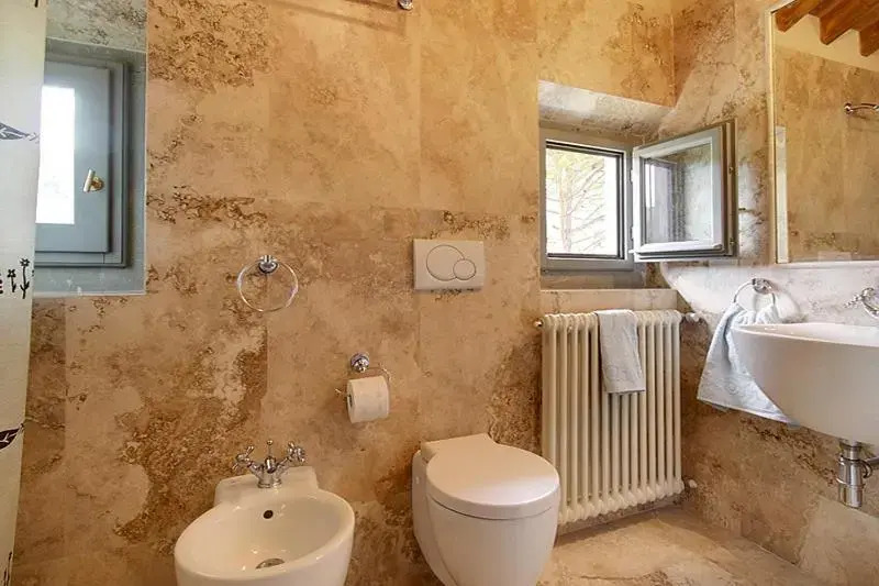 Villa Casaglia 2apartment With Shared Pool