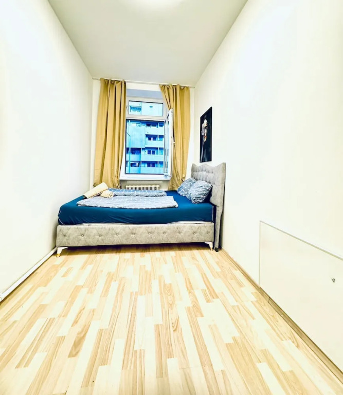 Modern 3BR Apartment 10 Min to FAC Platz