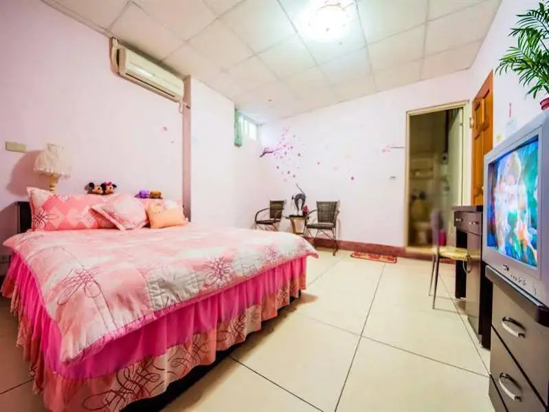 Secret Base Guest House