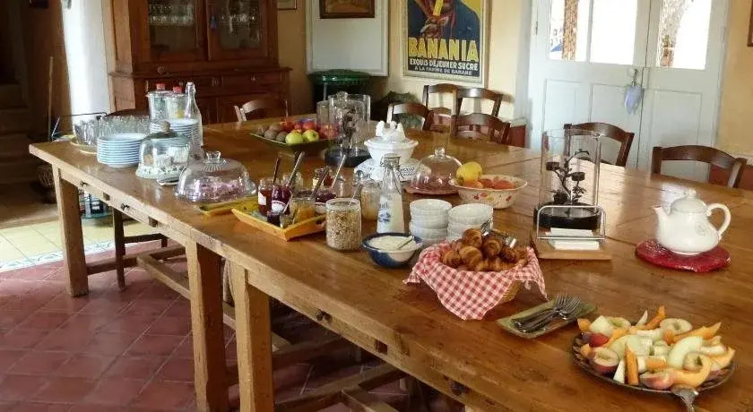 Une Campagne En Provence