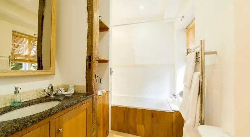 Molland Manor House Bed & Breakfast