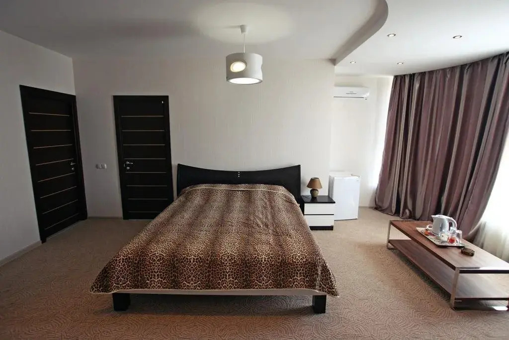 Mini hotel in Observatorniy