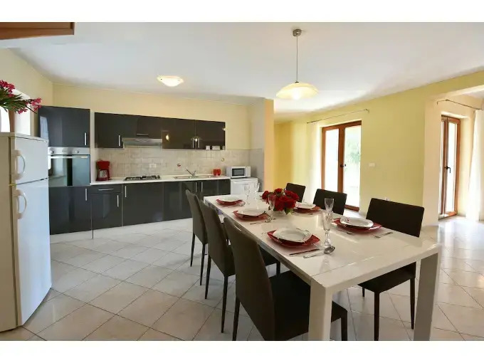 Villa 376