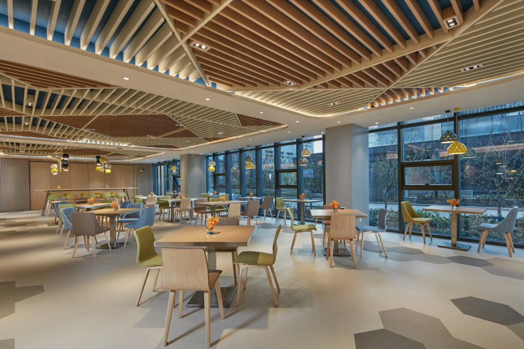 Holiday Inn Express Nantong Textile City by IHG
