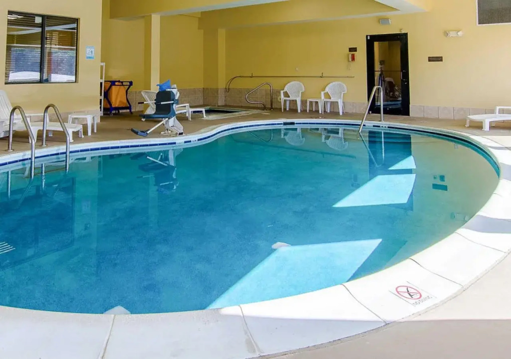 Econo Lodge West Dodge Omaha