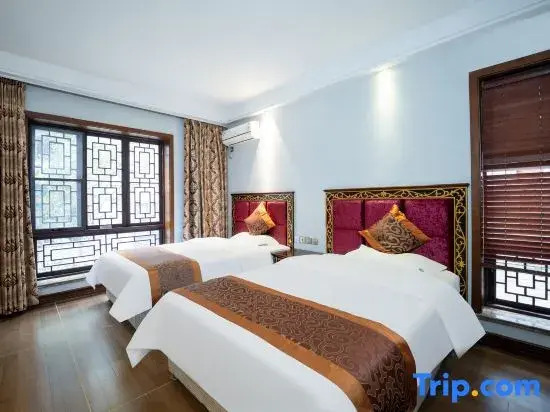 Xianlaiju Leisure Homestay (Liujian Ancient Town)