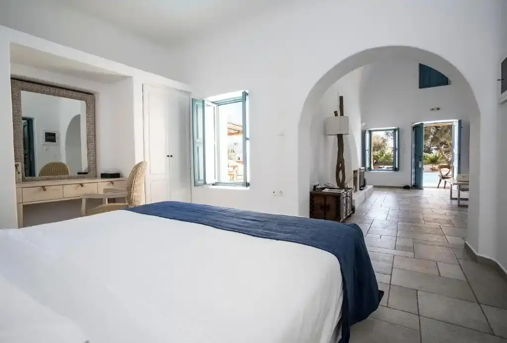 Black Rose Beach Suites