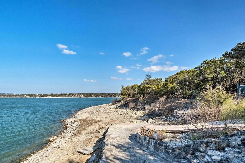 Covered Deck & 2-story Dock: Lake Travis Home!