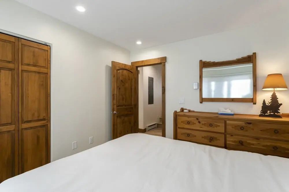 26 Par6 Townhomes 2 Bedroom Townhouse by RedAwning
