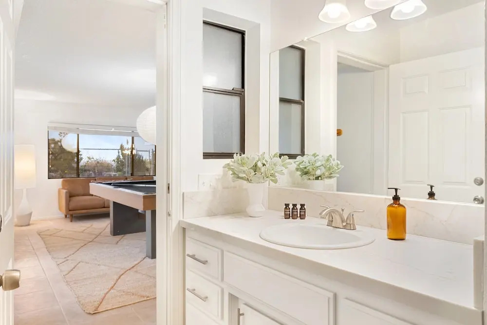 Mojave Moon by Avantstay Modern & Bright JT Home in Great Location w/ Pool & Hot Tub