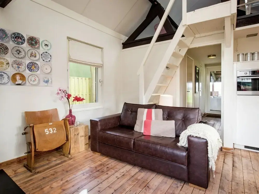 Holiday Home in Leende with Hot Tub & Garden