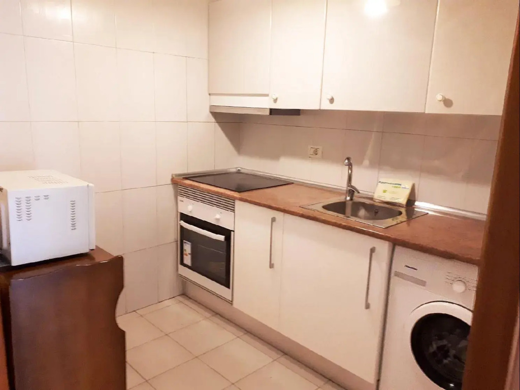 Apartamentos Mistral 3000