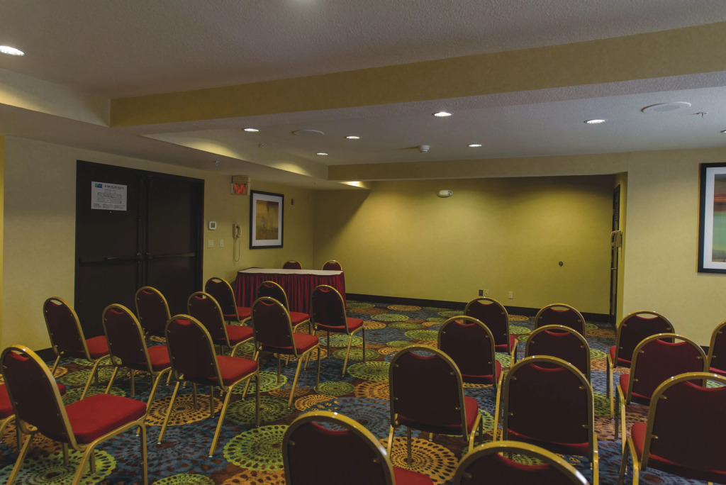 Holiday Inn Express Portland East - Columbia Gorge by IHG