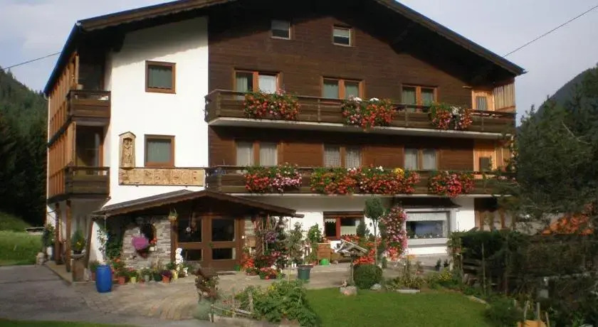 Alpenhof "alt Lähn"